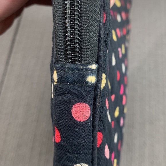 Vera Bradley Lighten up Laptop Tablet Sleeve Large Retired Havana Dots Quilted - Picture 11 of 17